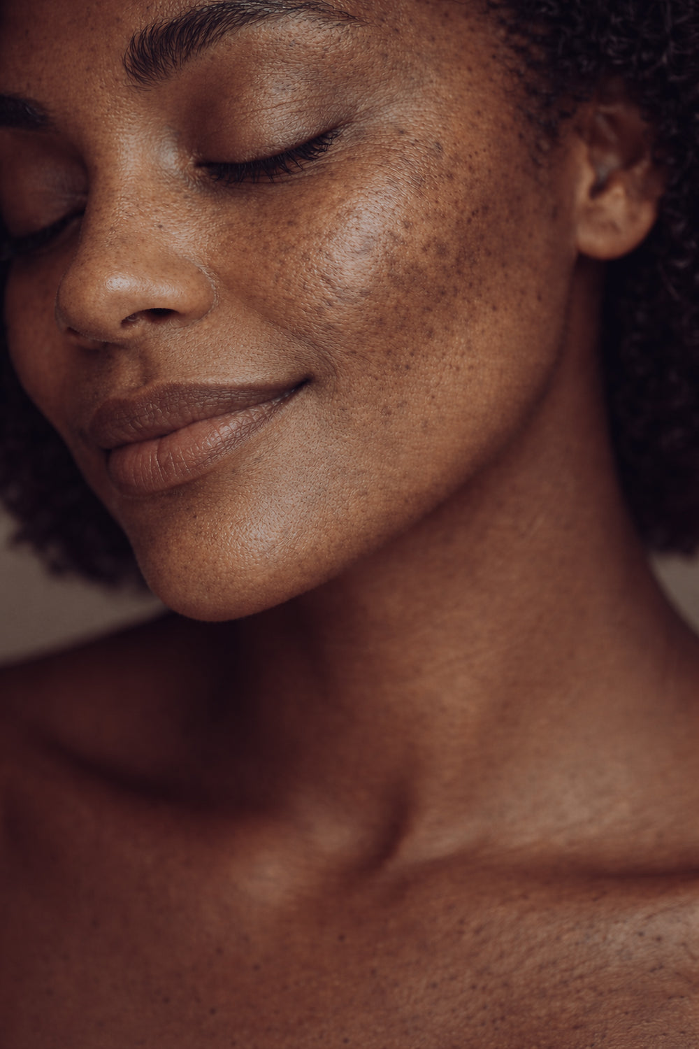 Who Should Consider Microneedling?